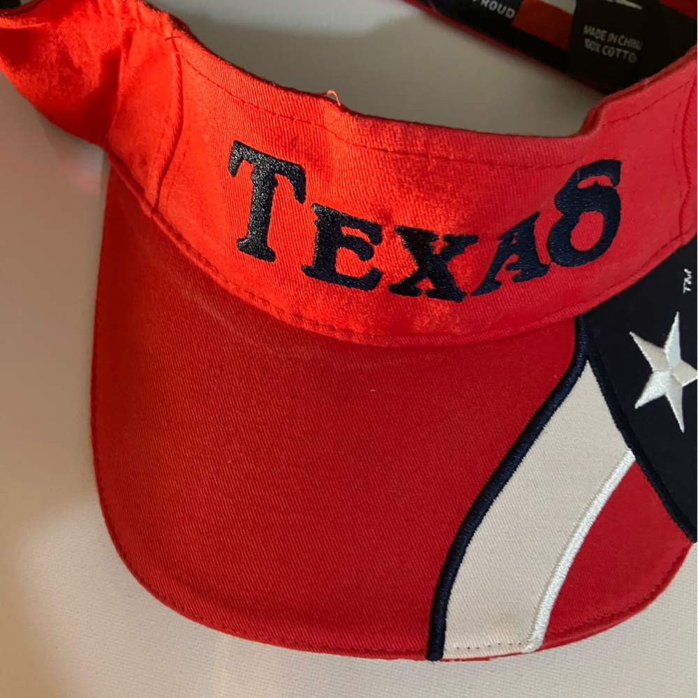 “Texas” Visor Cap Texas flag design one size hook & loop closure good condition